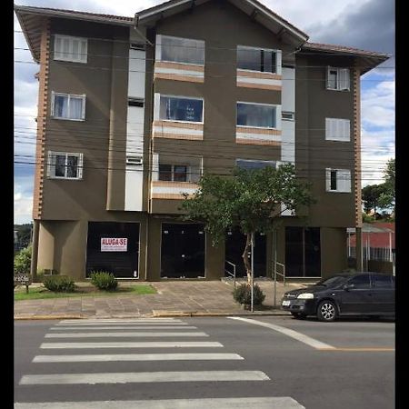 Excelente Apartamento Duplex No Centro De Canela Apartment Exterior photo